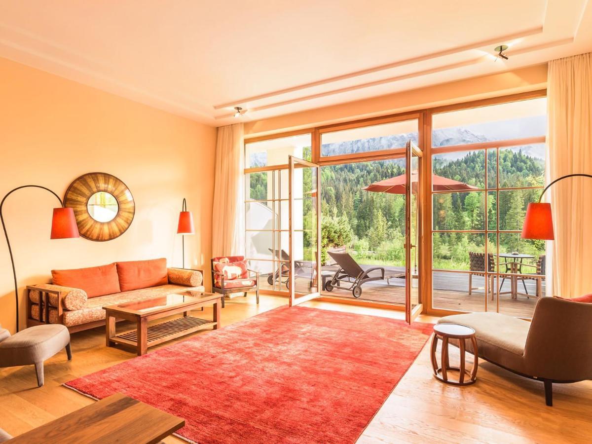 Schloss Elmau Luxury Spa Retreat & Cultural Hideaway Esterno foto