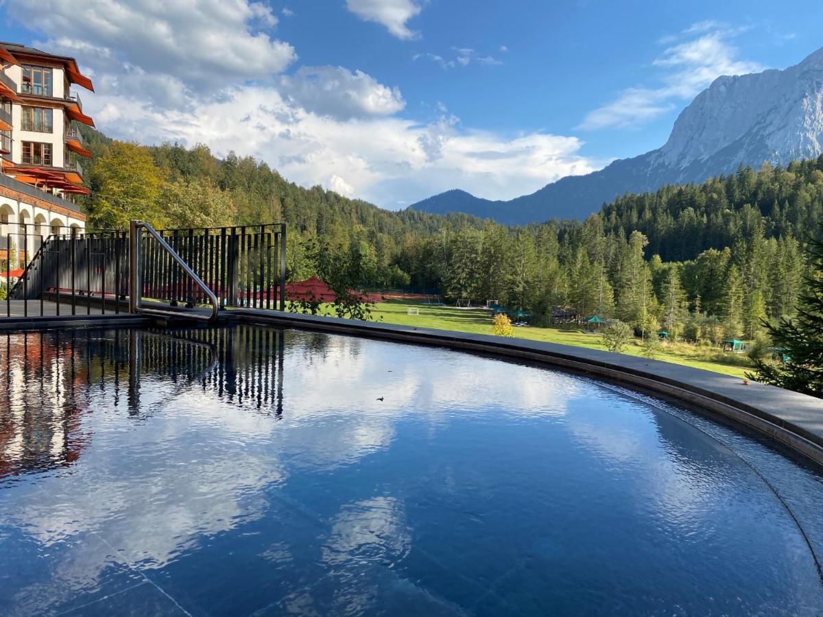 Schloss Elmau Luxury Spa Retreat & Cultural Hideaway Esterno foto