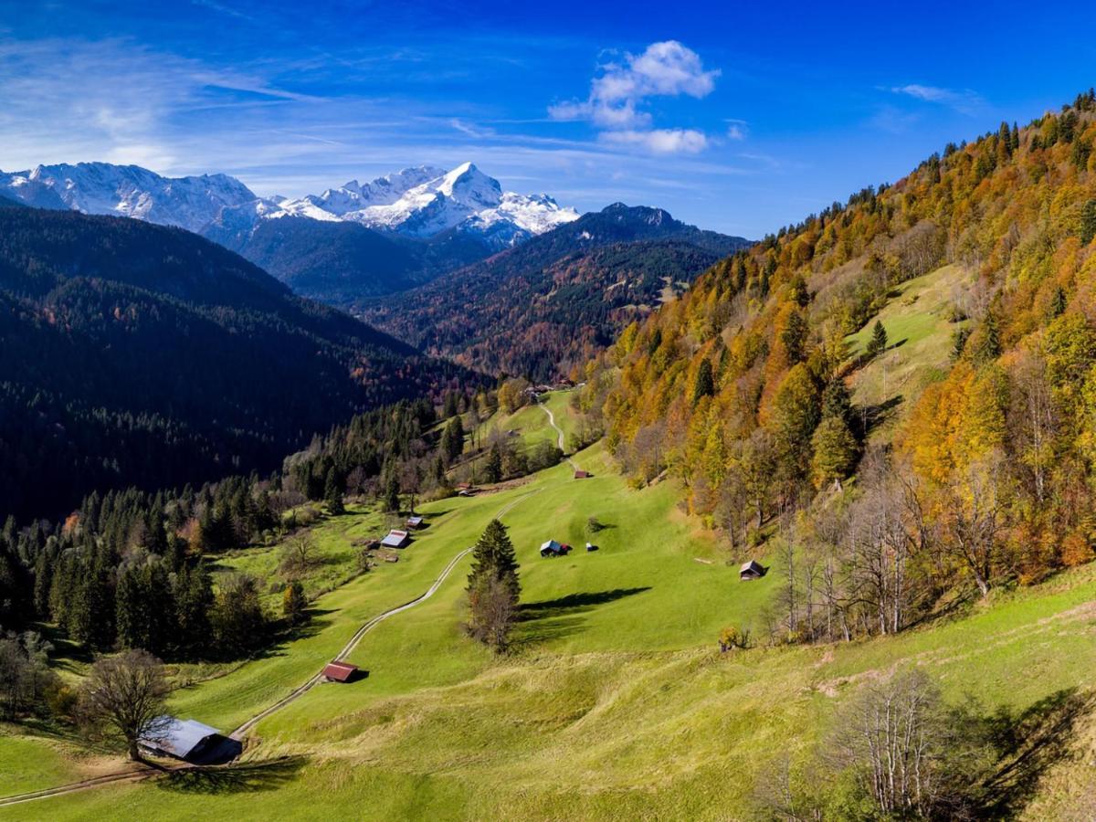 Schloss Elmau Luxury Spa Retreat & Cultural Hideaway Esterno foto