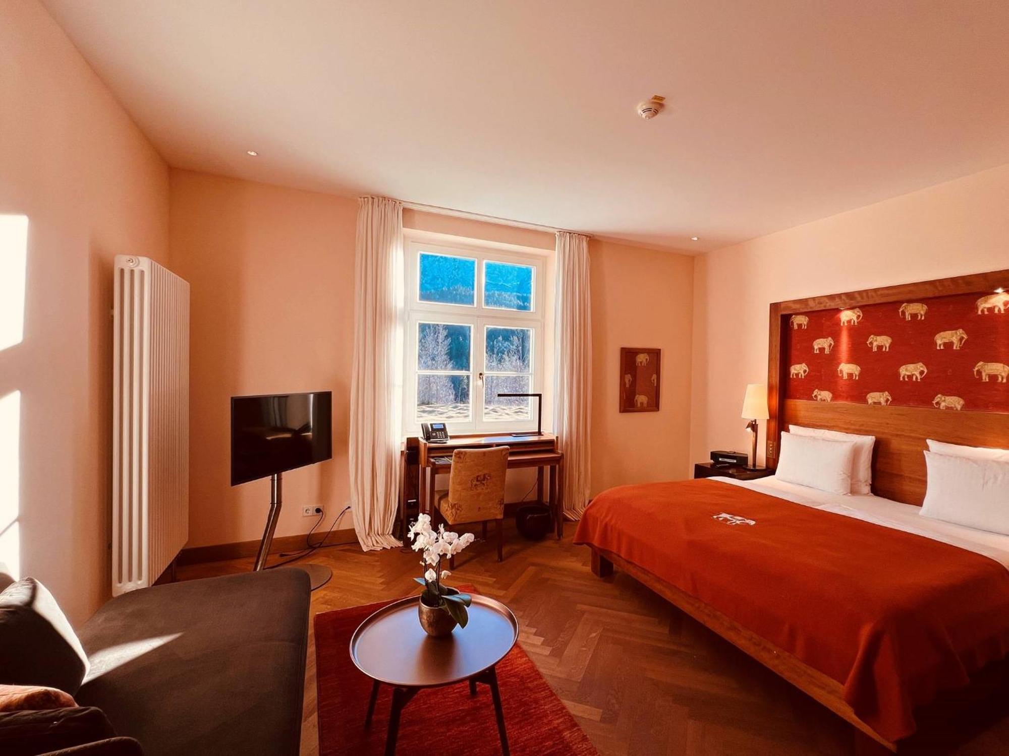 Schloss Elmau Luxury Spa Retreat & Cultural Hideaway Esterno foto