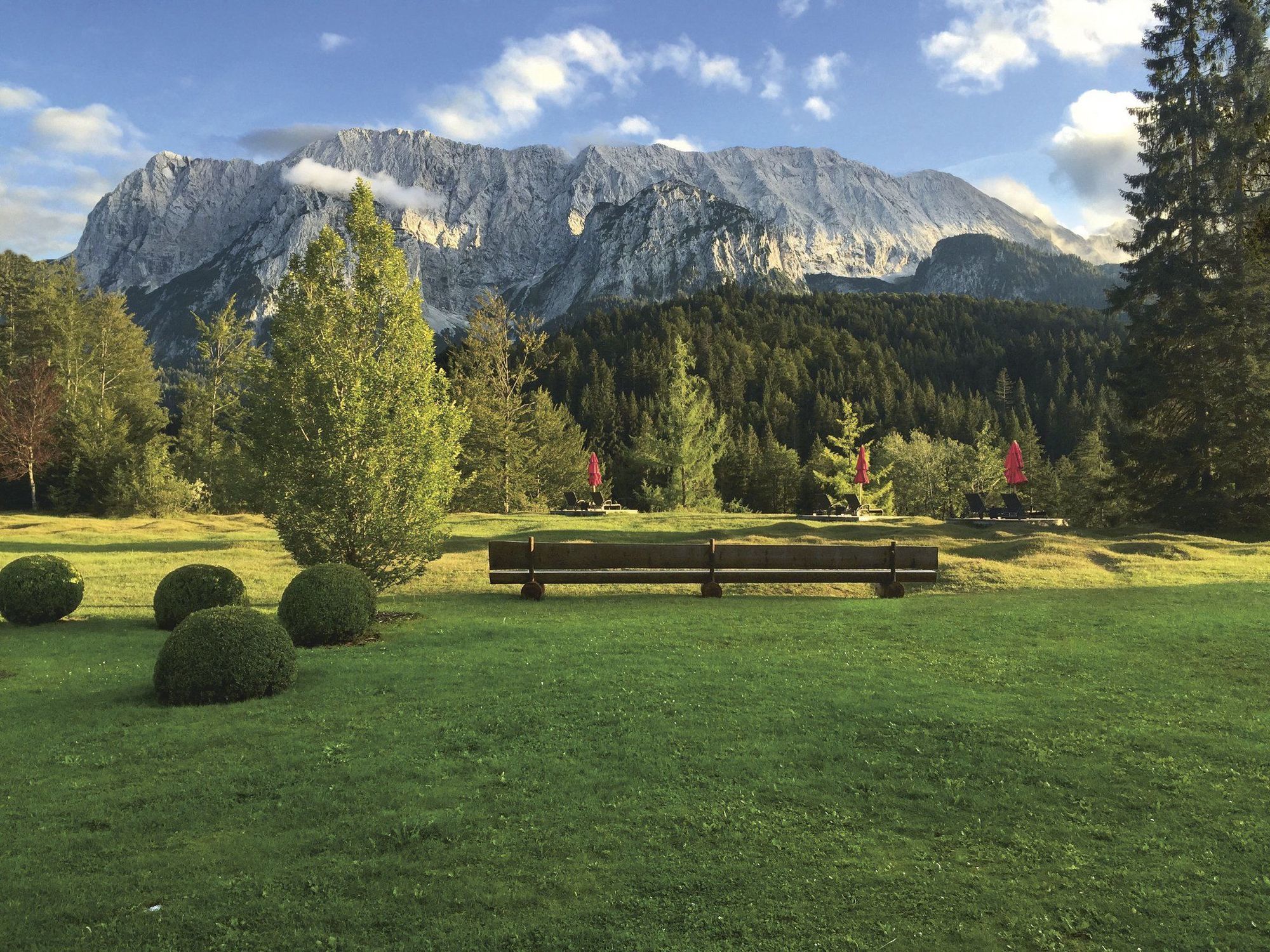 Schloss Elmau Luxury Spa Retreat & Cultural Hideaway Esterno foto